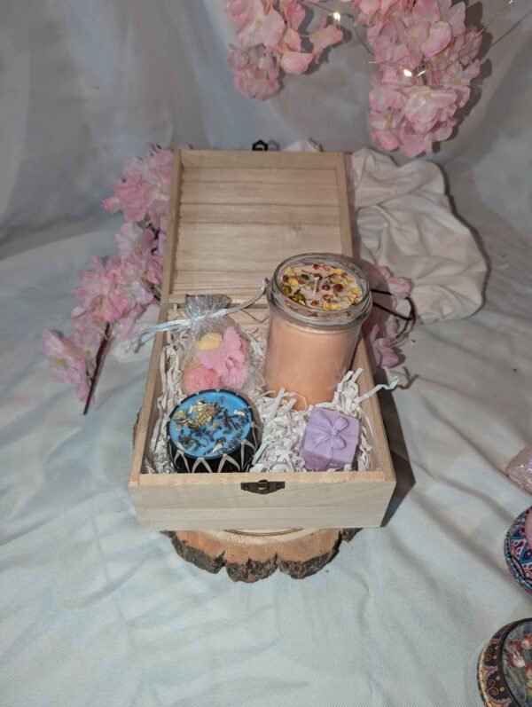 The Enchanted Bloom Gift Set - Image 5