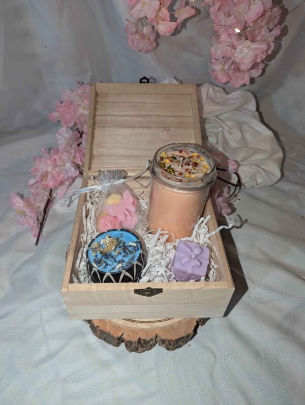 The Enchanted Bloom Gift Set - Image 3